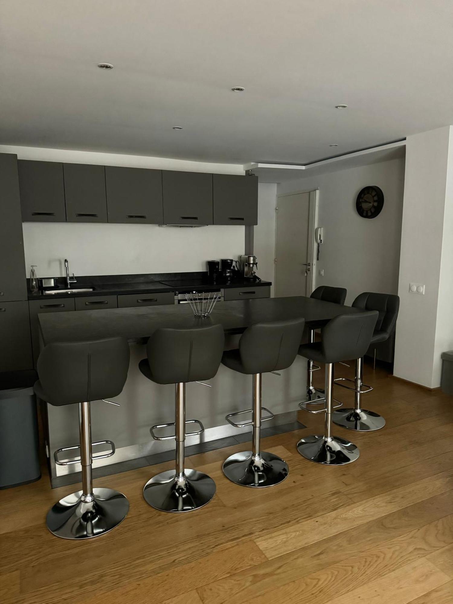 Reine Astrid Palm Appartement